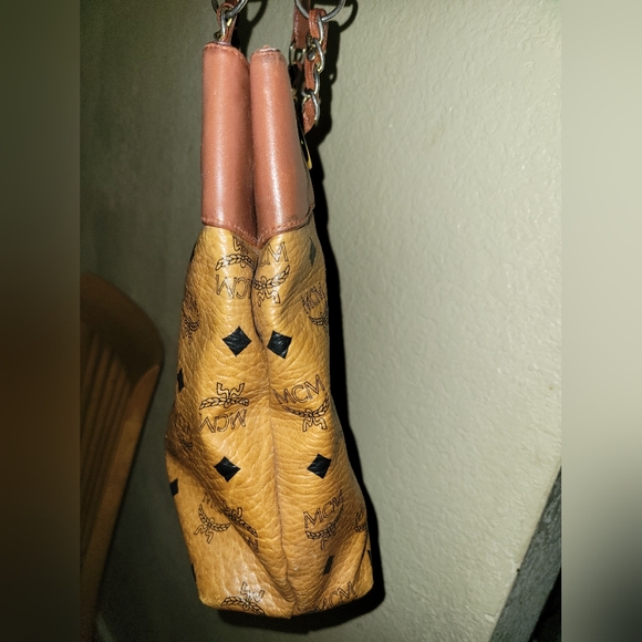 MCM Cognac Tote w Chain/Leather straps - Picture 12 of 16